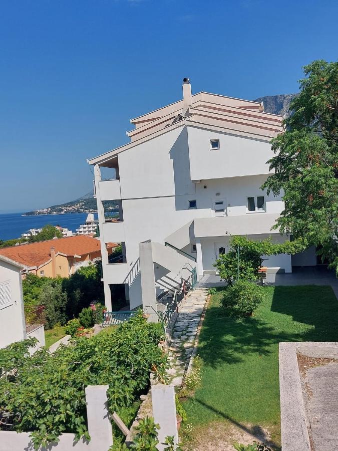 Apartmani Žderić Gradac  Bagian luar foto