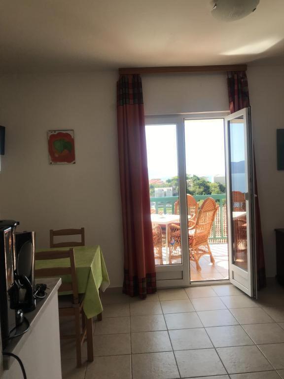 Apartmani Žderić Gradac  Bagian luar foto