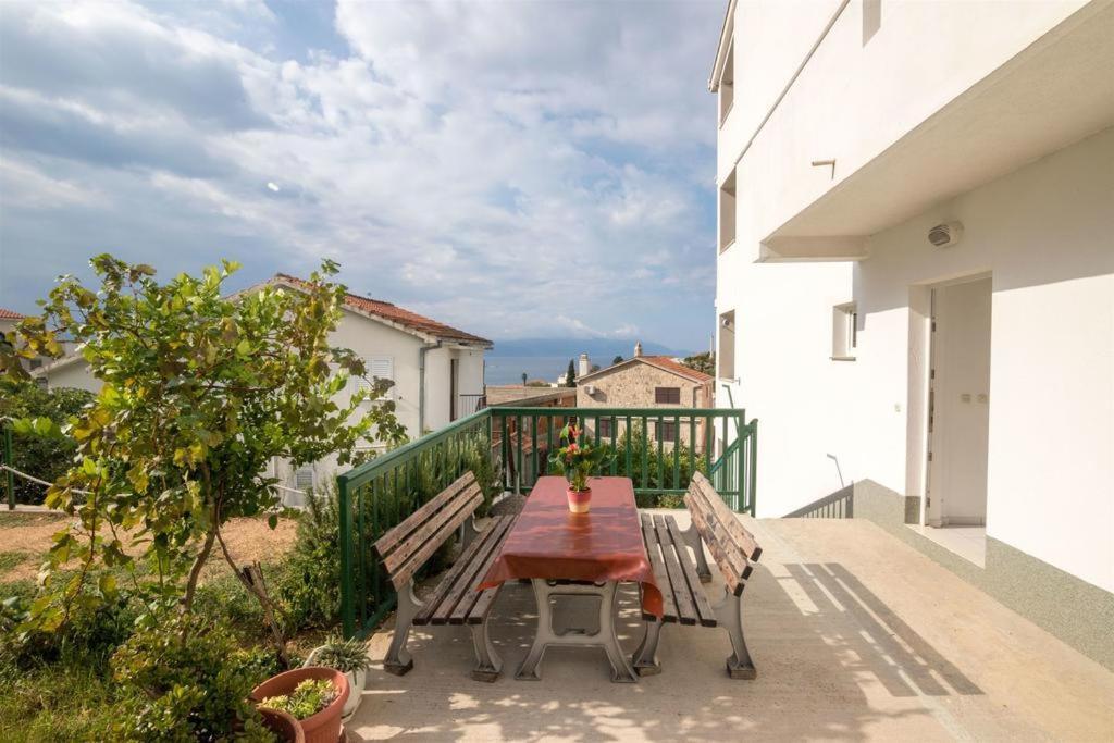 Apartmani Žderić Gradac  Bagian luar foto