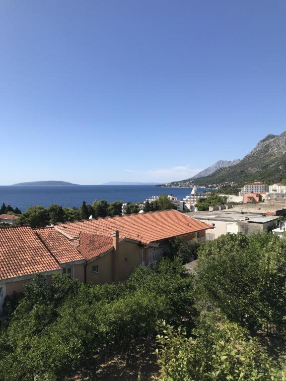 Apartmani Žderić Gradac  Bagian luar foto