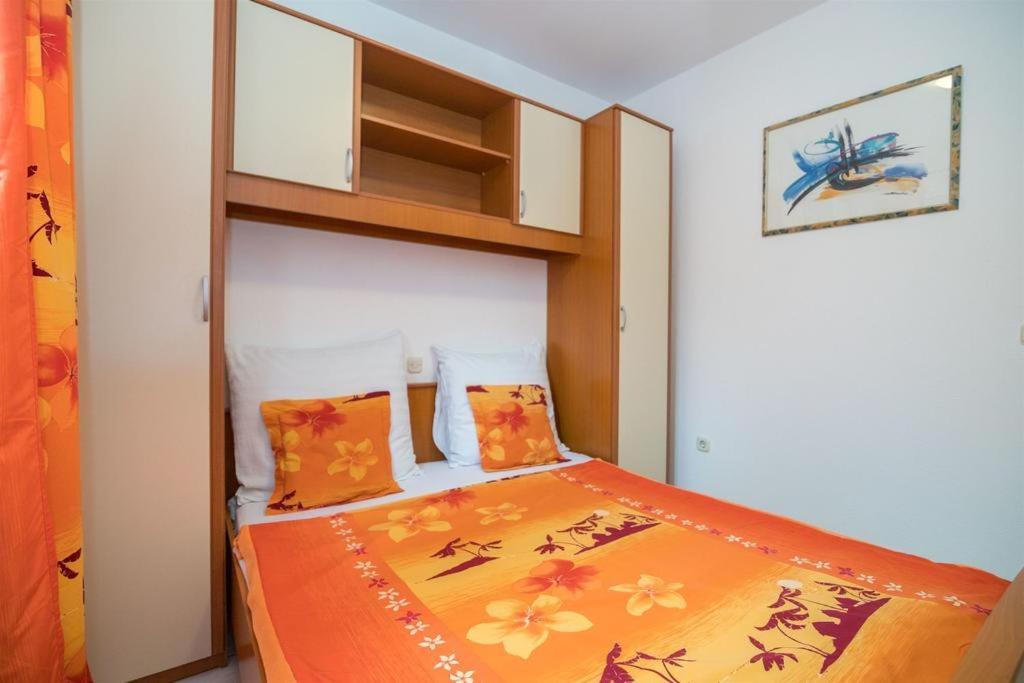 Apartmani Žderić Gradac  Bagian luar foto