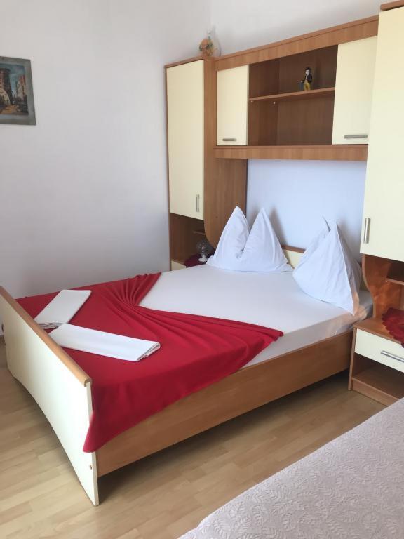 Apartmani Žderić Gradac  Bagian luar foto